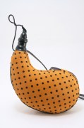 bota-bag-dot-orange